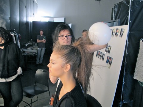 the balloon and the hairdresser